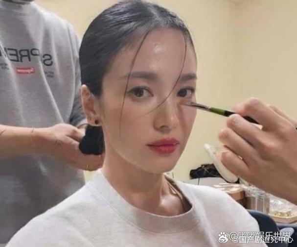 宋慧乔的脸又一次证明了骨相好真的很抗老