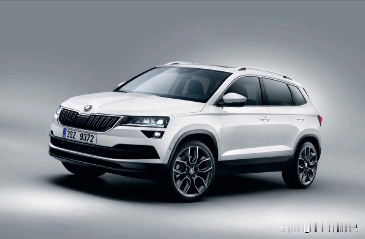 又双叒叕一台紧凑SUV——SkodaKaroq2017年5月19日，斯柯达在