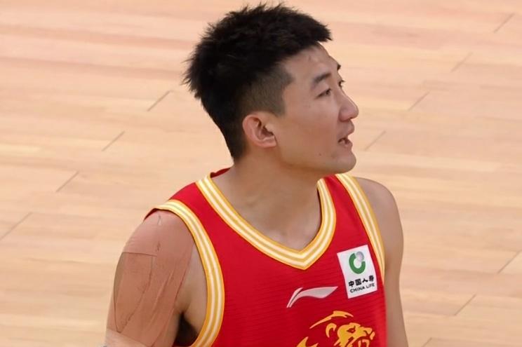 说实话：浙江方兴渡之所以打爆福建晋江，本土的两位核心发挥太牛：1：胡金秋：自