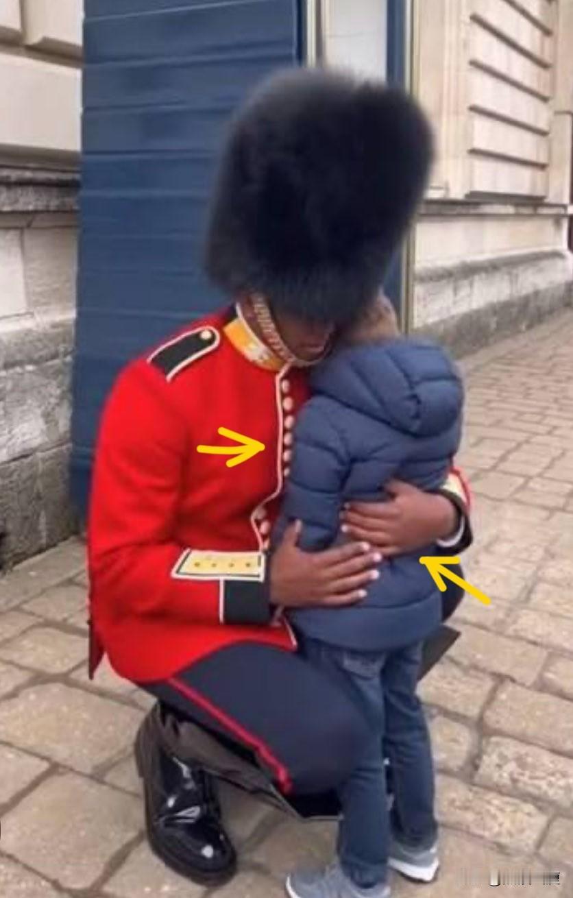 英国急了，想扭转皇家卫兵形象？还是另有所图？最近一篇被英国“非营利机构”C