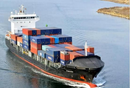 中国是动真格了，也是给台湾当局定了规矩：凡是民用货轮驶入台海区域非法运输武器等军