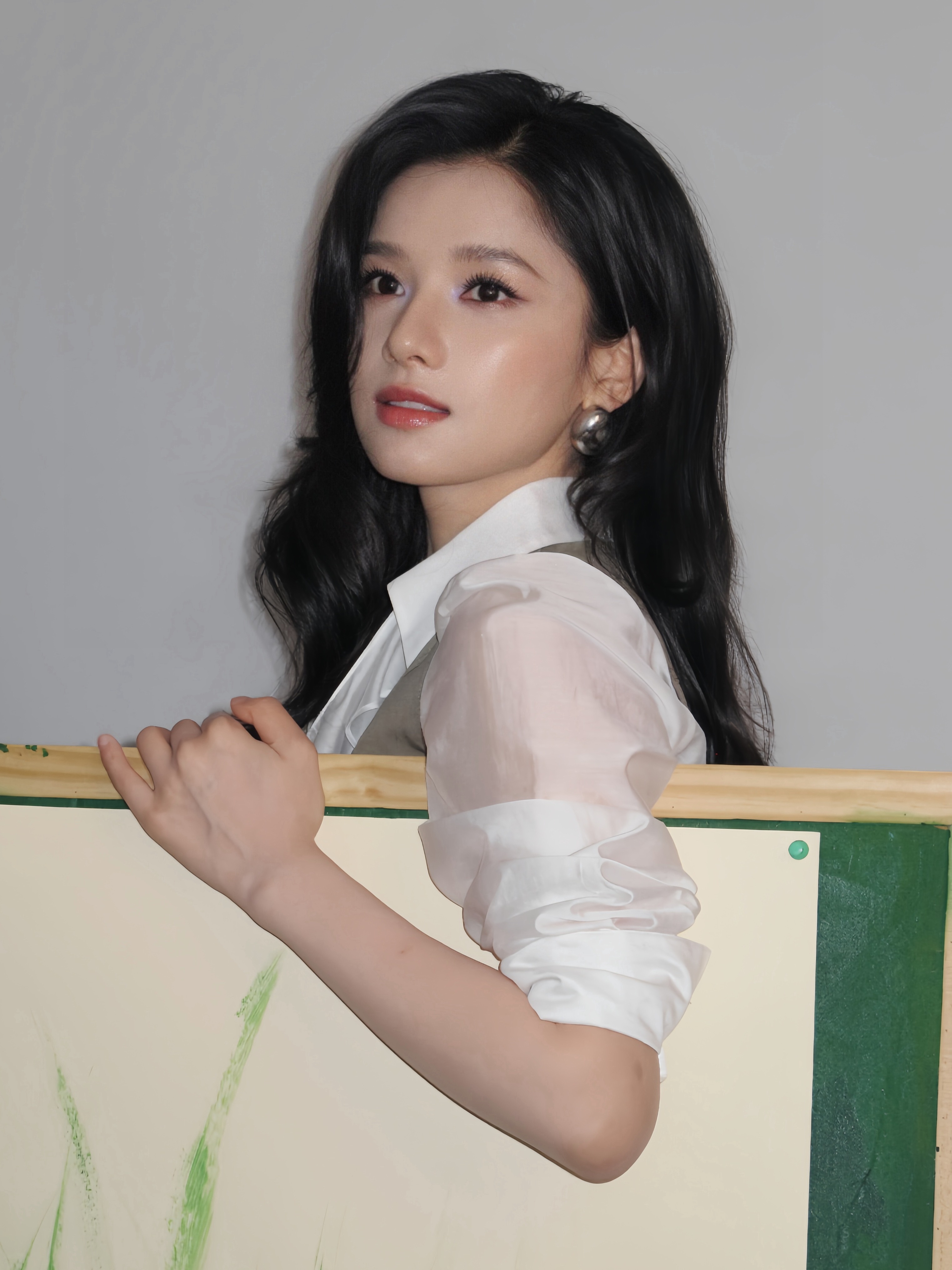 张婧仪画画主理人来了💚🪴🎨
