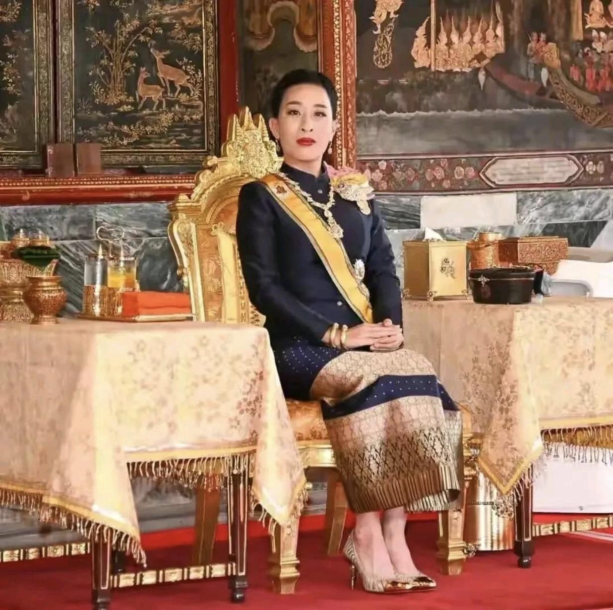 泰国公主帕查拉吉迪雅帕因病离世了，伤心到无以复加的并非别人，正是她父亲泰王玛哈，