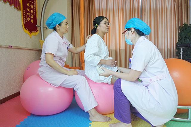 “进去就被眼前的场景震住了”, 一位老公讲述自己的陪产经历