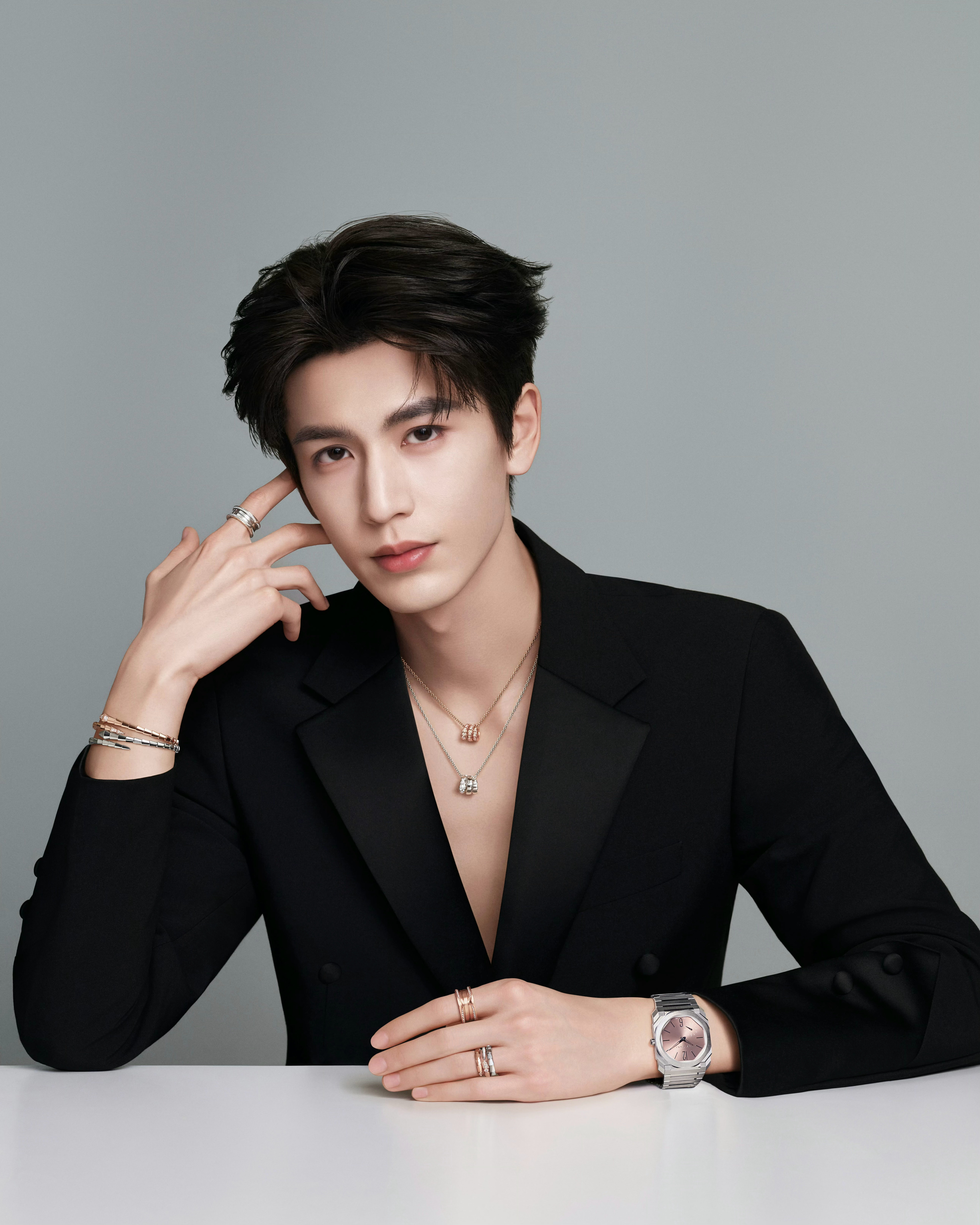 宝格丽BVLGARI品牌大使：张凌赫拿下BVLGARI！无缝衔接、空