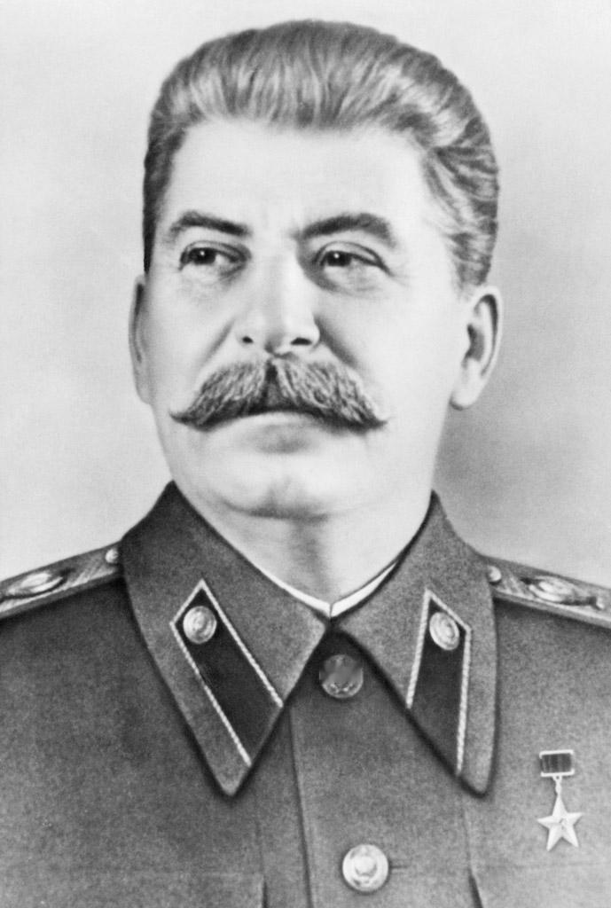 在1934年斯大林执政时期，为了推行俄国人优先的路线，苏联对大量西方科技成果的命