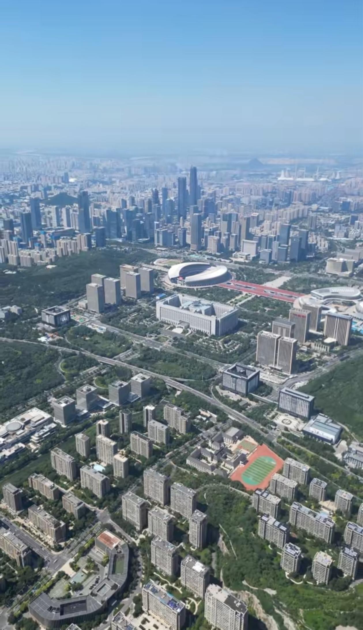 济南奥体片区龙奥大厦亚洲第一建筑
