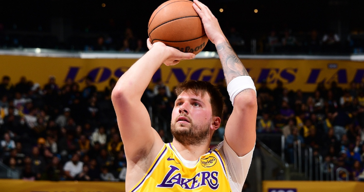 5亿烂合同扎堆联盟，对比资本疯狂套现，NBA到底谁最不忠诚？