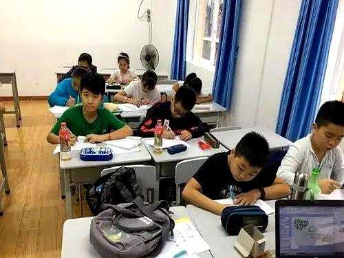 资深班主任才会告诉你，孩子具备这六个特征，大概率是个学霸。举个真实的例子啊，