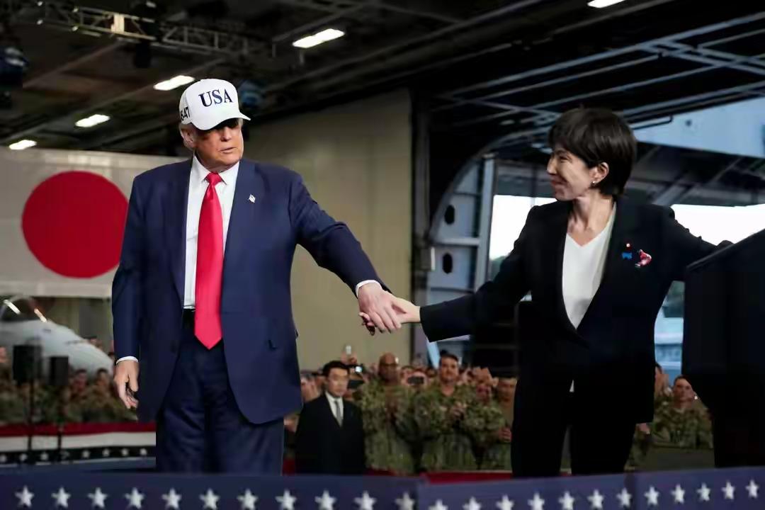 高市早苗赌，是因为日本人慌：一旦中国统一，日本这80年就白跪了“台海若变天