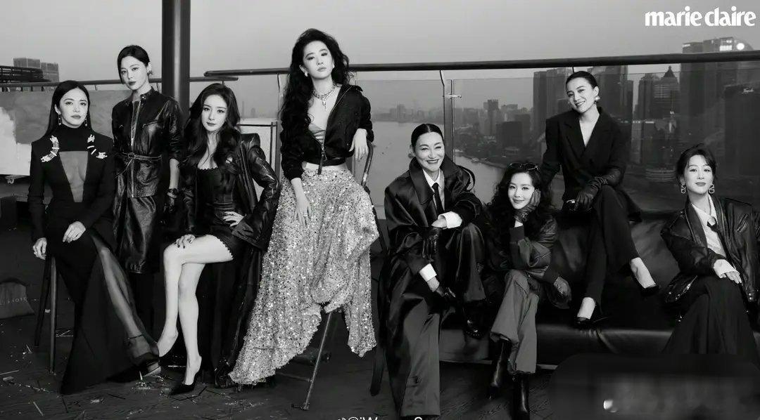 VOGUE热捧刘亦菲被反噬，20周年众多大咖不出席，场面太尴尬！《VOGUE》赶