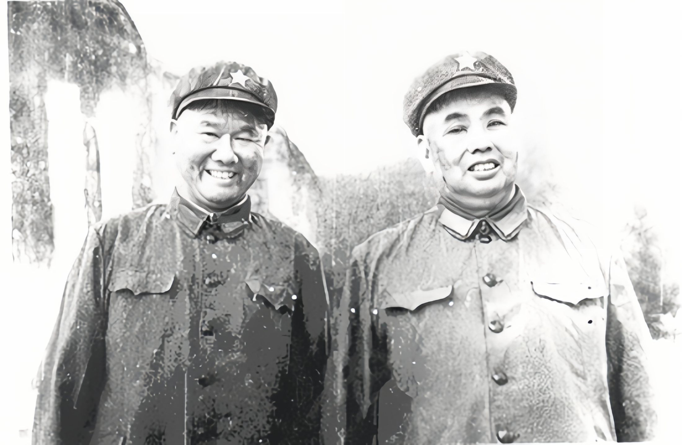 1967年，武汉七二零事件爆发，武汉军区司令员陈再道被打倒了。噩耗传来，许世友自