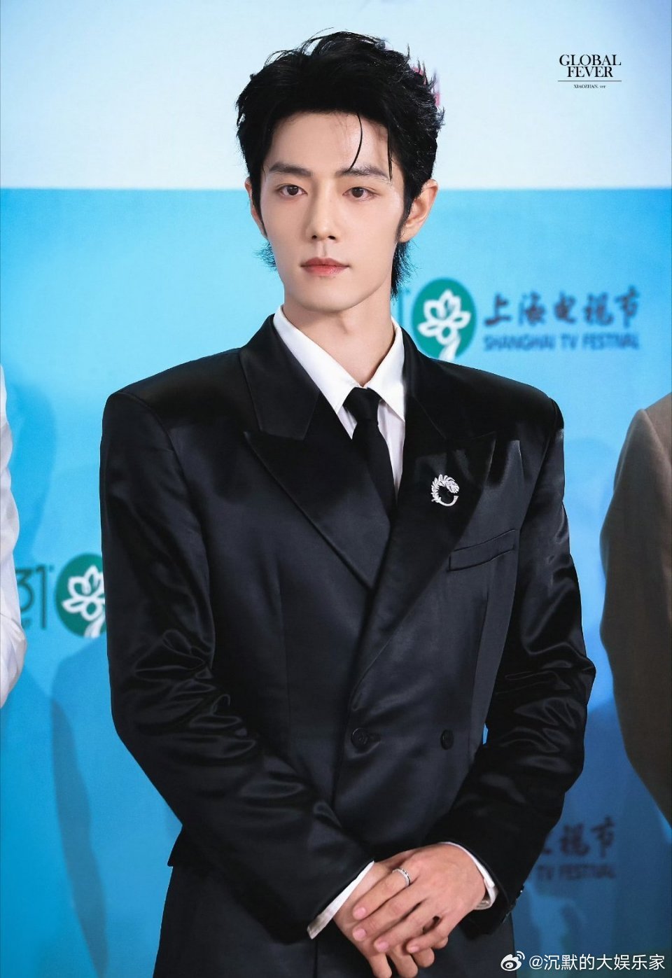 肖战本身就是今年白玉兰竞争的最大热门，单就演技、角色突破度、全球热播度、中国传统