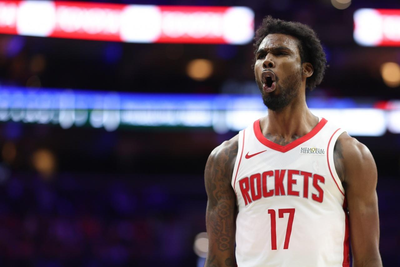 火箭主帅乌度卡奇怪言论来了：“伊森有一半的进攻选择都不在战术安排之内，时不时就会