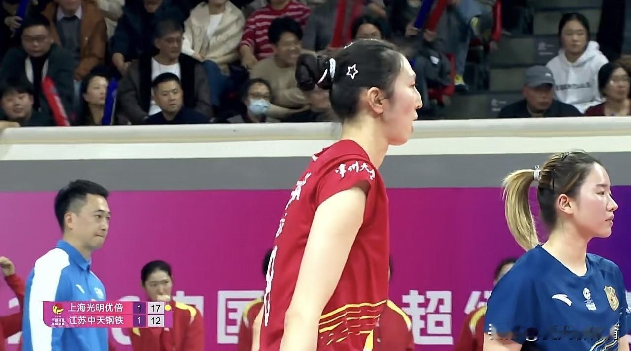 让吴梦洁歇会儿吧，反正江苏女排的一传也就差到这个地步了，也没法再差下去了，各个环
