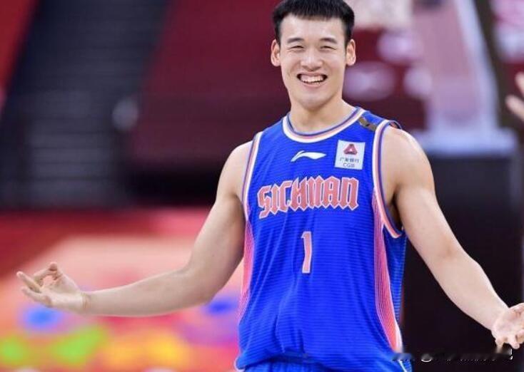 虽然输了，但今晚四川打出了本赛季最好的一场比赛！景菡一打出封神一战！今晚四川男