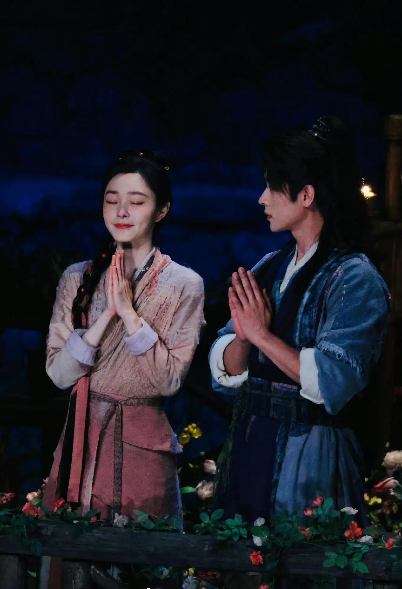 2025年是丞磊的霸屏之年吧。8.6《锦月如歌》搭档周也，飞鸿将军和她的都督，