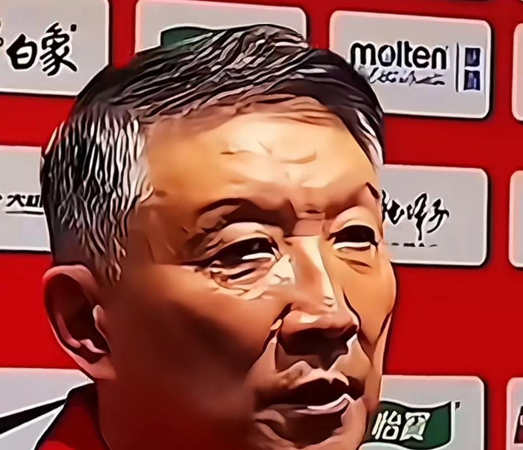 最近网络有一种声音，值得大家深思；有人力挺宫鲁鸣教练，“宫鲁鸣放弃李梦是正确的