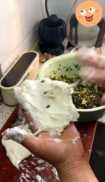 江苏一女子在家闲得发慌，想着老公天天在外头挣钱养家，自己又不上班，孩子上学，家里
