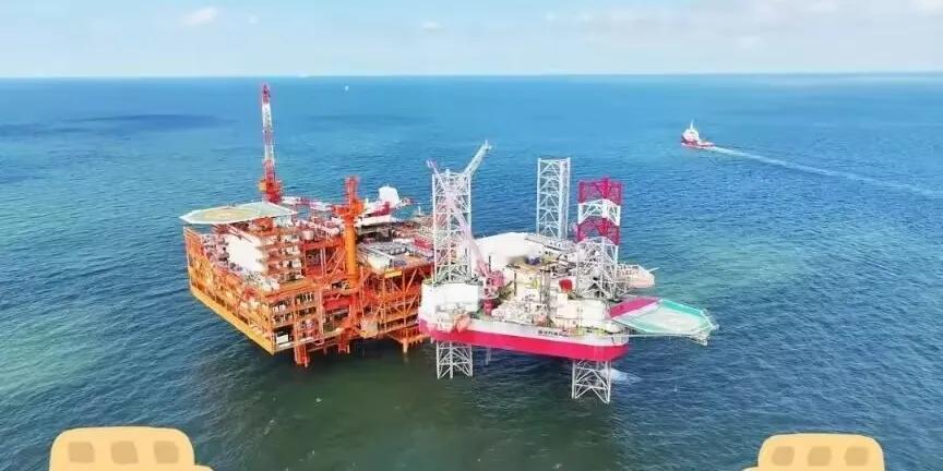 喜报，从现在开始，咱们可能不再差石油了，不管美国是否封锁霍尔木兹海峡，不让我们从