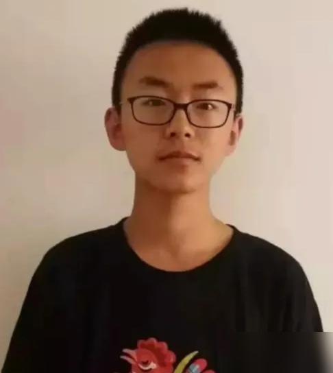 常书杰以690分考入北大，却因沉迷游戏被北大劝退，父母绝望，亲友嘲弄，不曾想到，
