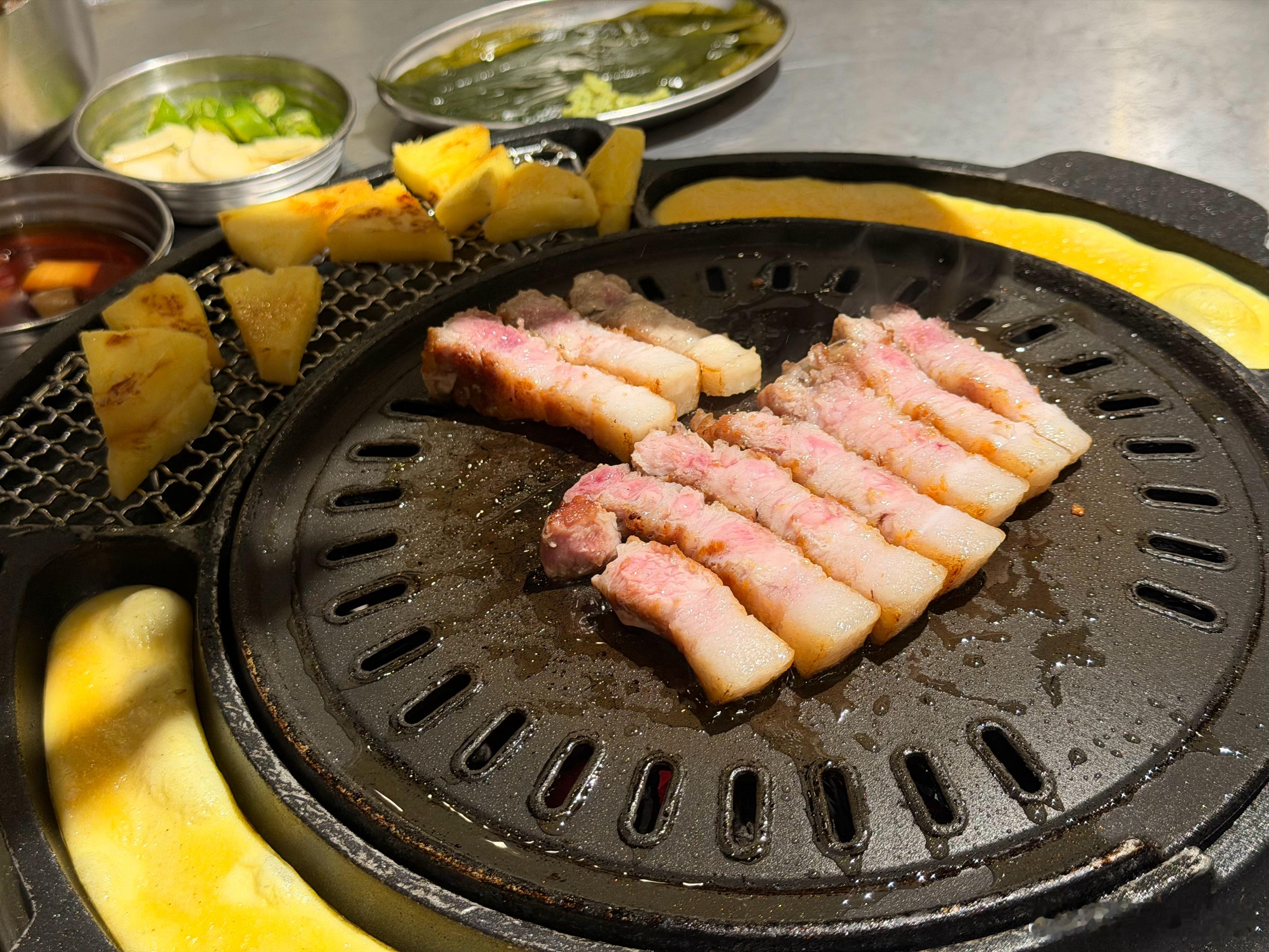 小聪明可以走得快，大智慧才能走得远。唯有吃肉～