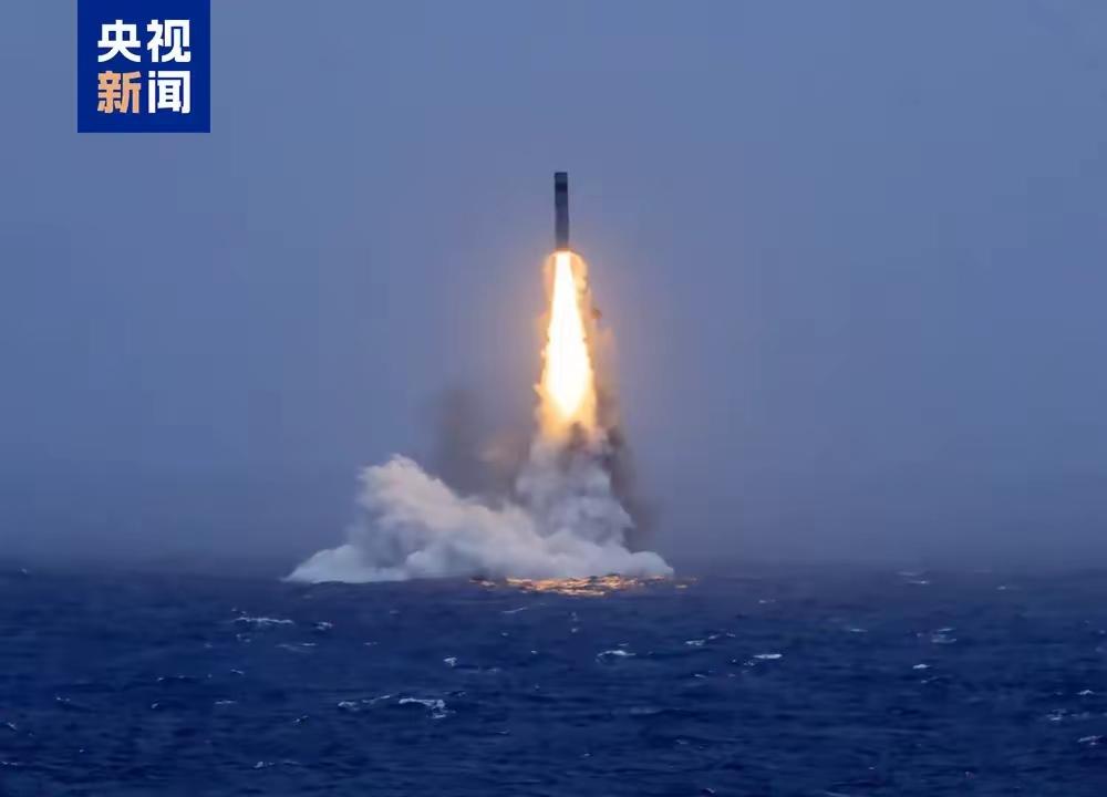 这次巨浪导弹发射，为什么提前90分钟通知日本？原来导弹直接从日本头顶上飞过！