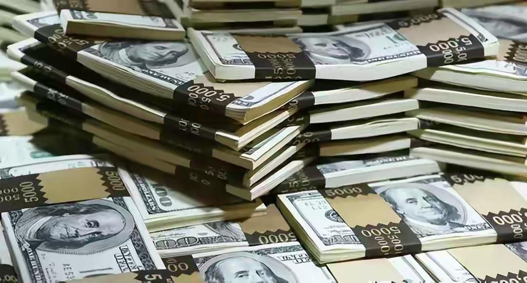  东方人再有钱，也只是美西方数据库里的一条记录现在的全球金融规则，早就变了。