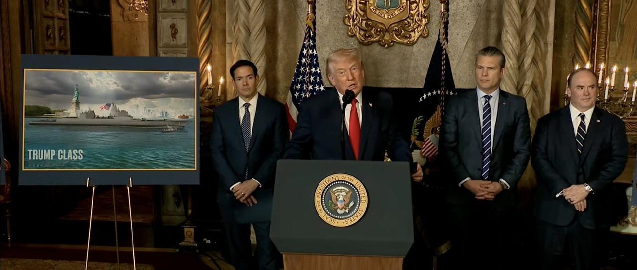 我们的军舰像下饺子，美国真急了砸锅造军舰，25艘3万吨级大型战舰，15艘核潜艇，