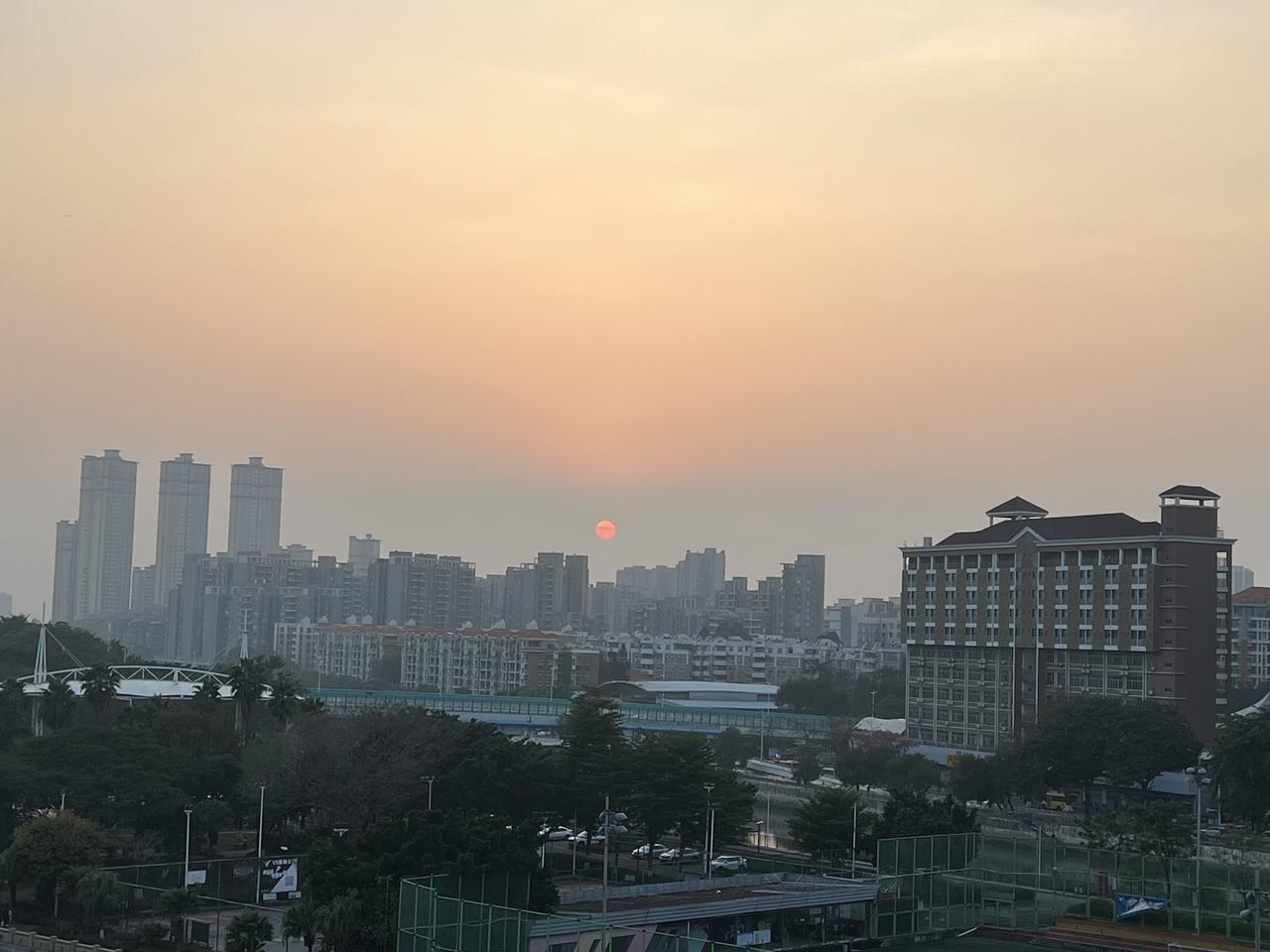 分享一下您随手拍下的落日晚霞