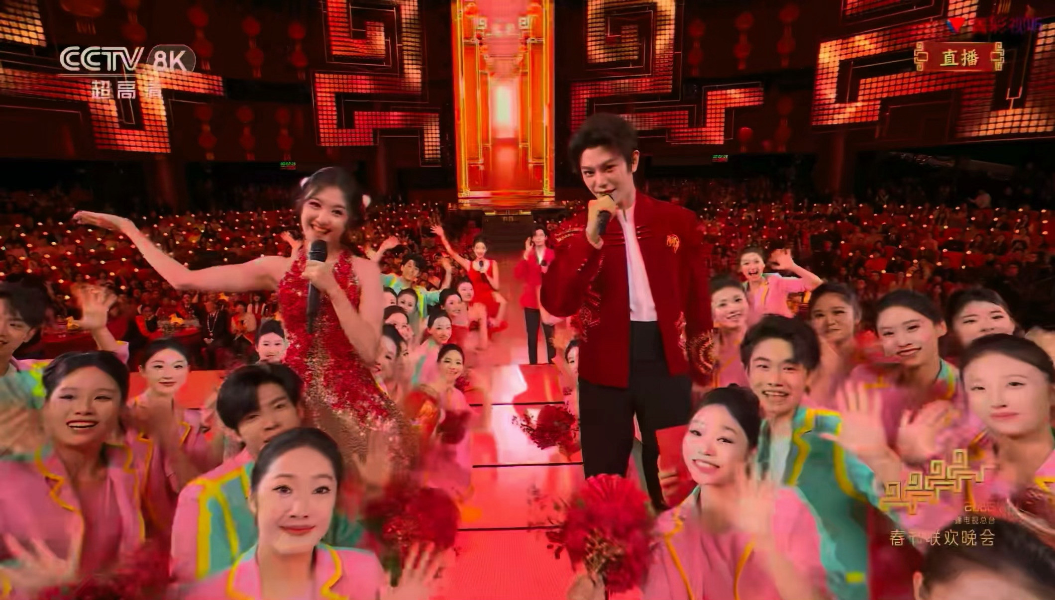 这个串门节目landy好萌啊感觉是一堆人里最有元气最有活力的，果然还是得长点肉有