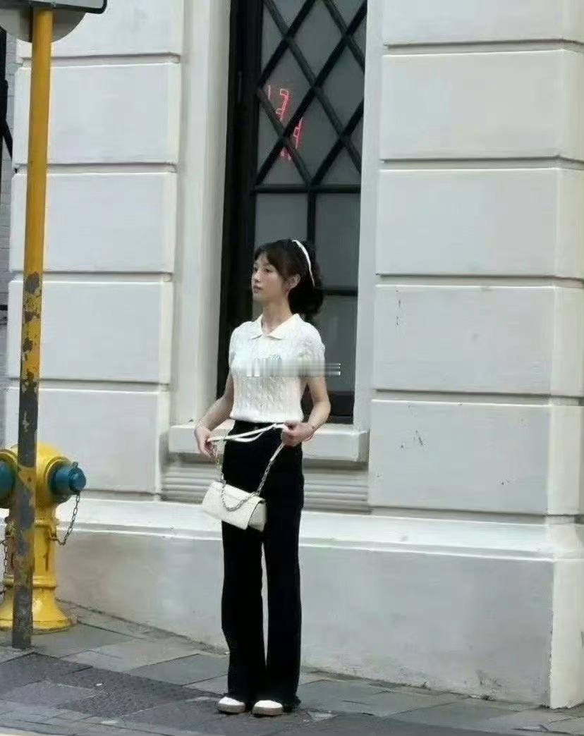 被田曦薇的娃娃脸给骗了！原来她这么高