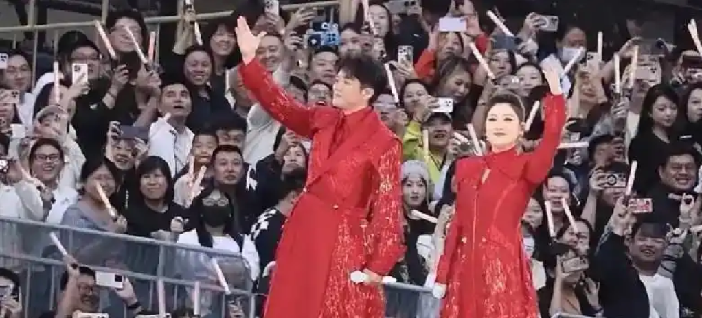 太震撼了！又是一次破纪录的演唱会！2025年5月23日晚，凤凰传奇鸟巢演唱会