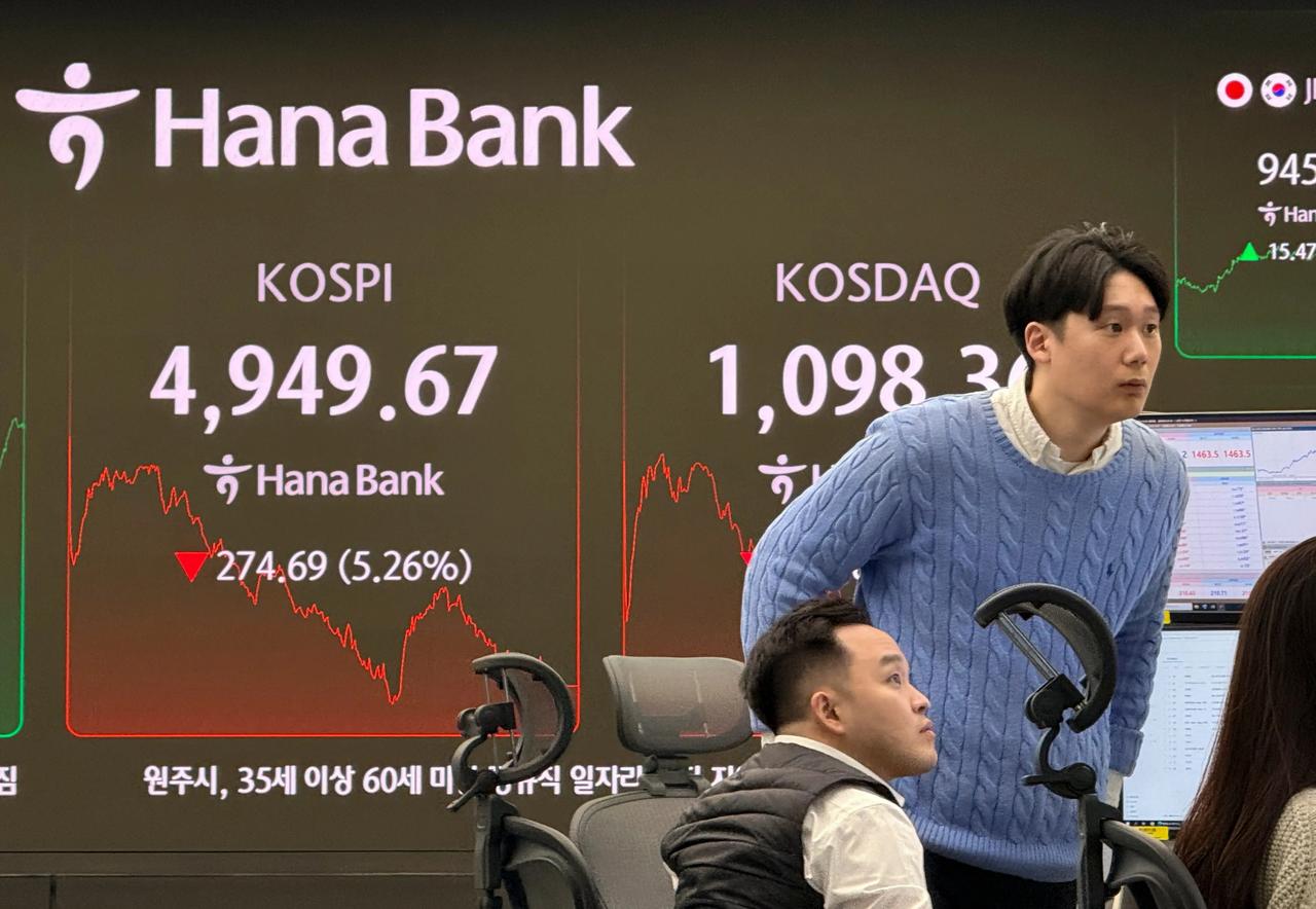 从这次韩国股灾看，他们韩国股民是真的爱国啊，看数据就清楚了，韩国股市今年以来第9