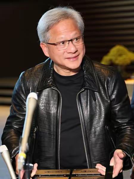 黄仁勋：中国不应该获得英伟达最先进的芯片产品，但市场的大门你必须永远对我敞开！5
