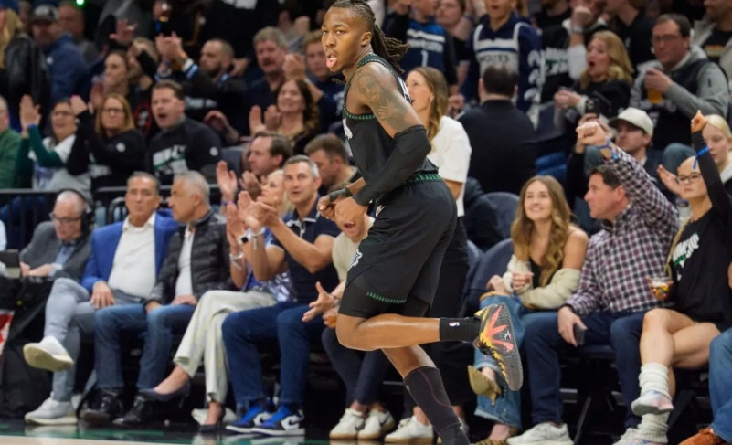 道苏姆简直就是爱德华兹附体啊！1、道苏姆——26岁，身高193cm，臂展20