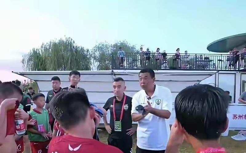 0-7！中国足球小将彻底崩溃两连败+狂丢12球前国脚摇头董路无奈2026年