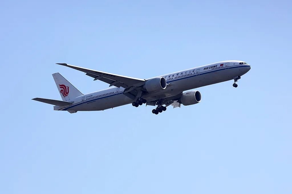 【中日12条国际航线全面停飞】截至11月24日上午10时，已有12条中日国际航线