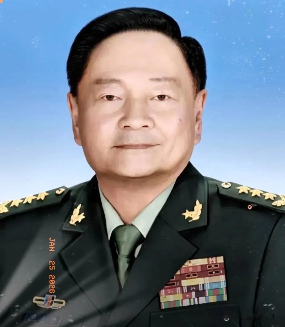 军队反腐真是大快人心！部队一旦贪污腐败，那可直接影响战士的生命安全。腐败