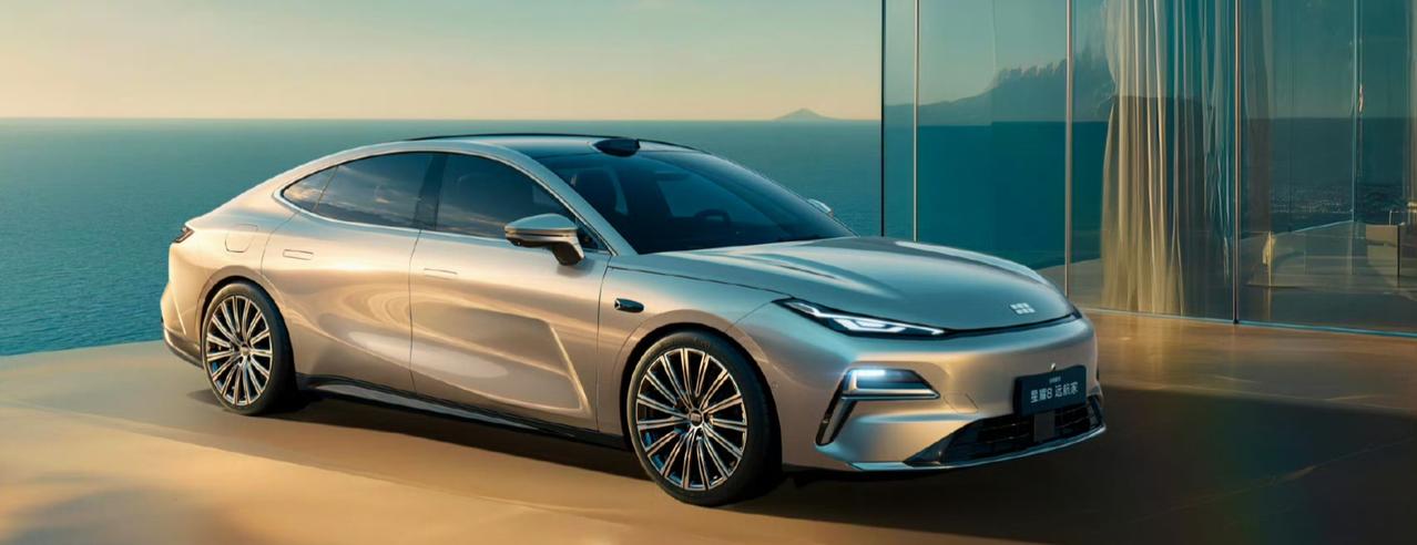 吉利银河星耀8远航家官图亮相溜背无框+专属颜色纯电续航225公里外