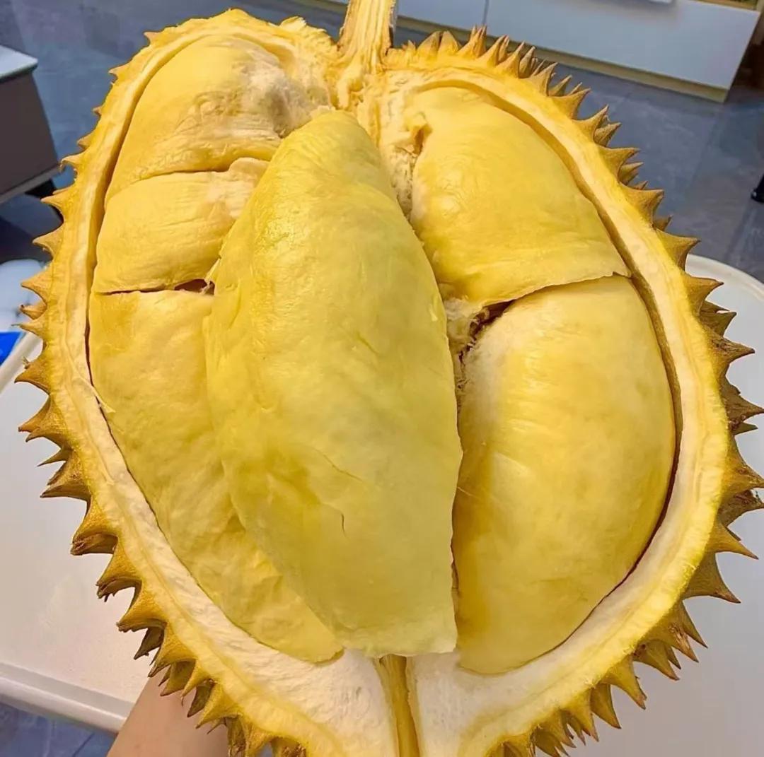 这2种水果是高血压的“隐形推手”，最近一定要少吃，伤阳气又伤血管，越吃血压越不稳