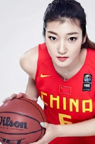 今晨官宣！李梦200万美元加盟ProjectB联赛告别四川队11月2