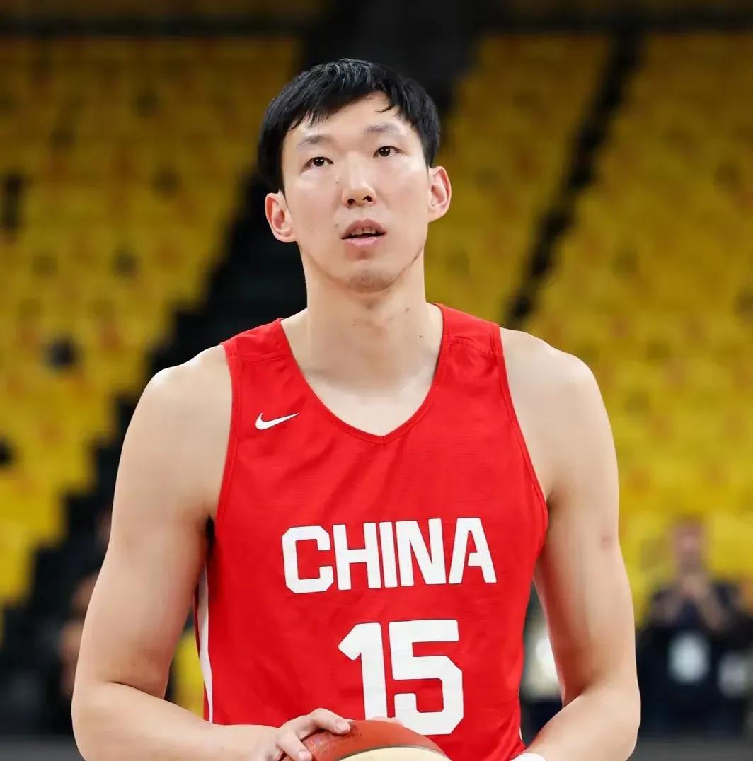 中国男篮与韩国的世界杯预选赛马上开打，韩国李贤重放出豪言，希望两场都战胜我们。在