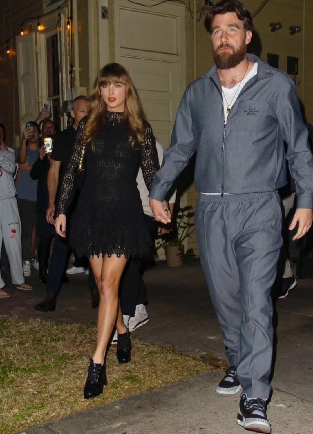 霉霉也会有小只的那一天还记得霉女和某个前任在一起的时候对方说“喜欢她穿平底鞋”