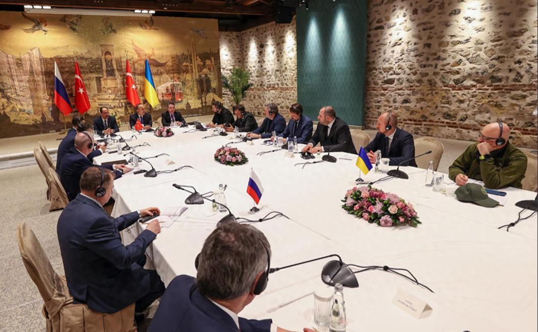 /散了散了，乌克兰选择了！乌克兰宣布同意签署和平计划了！但搞笑的是俄罗斯让它不许