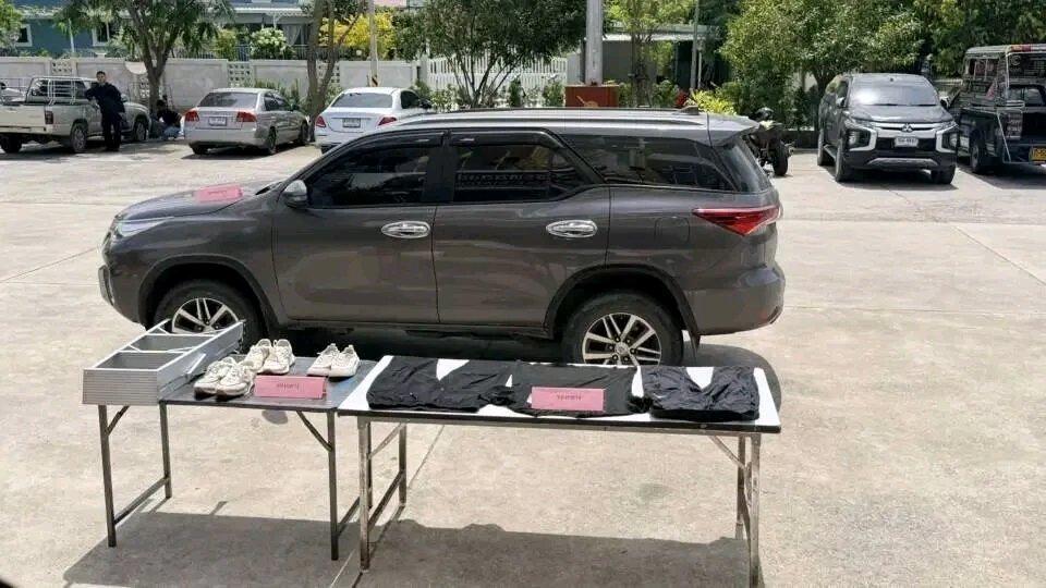 这起发生在芭堤雅高档住宅区的抢劫案，细节离谱到像拍犯罪片。10月6日凌晨3点半