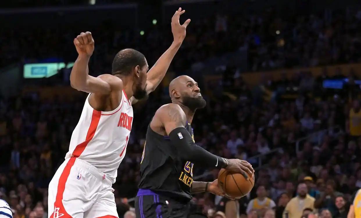 老詹砸烂数据模型86.2%！这是ESPN那套冰冷的数据模型给湖人算出的首轮出