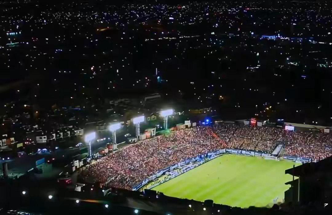 不是中国需要世界杯，是世界杯需要中国。国际足联向中国市场低头没有中国队，不在中