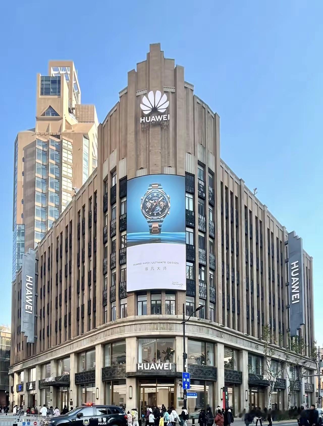 这风向真是一夜之间全变了！以前觉得公司上市那是敲钟走上人生巅峰，现在你看，华