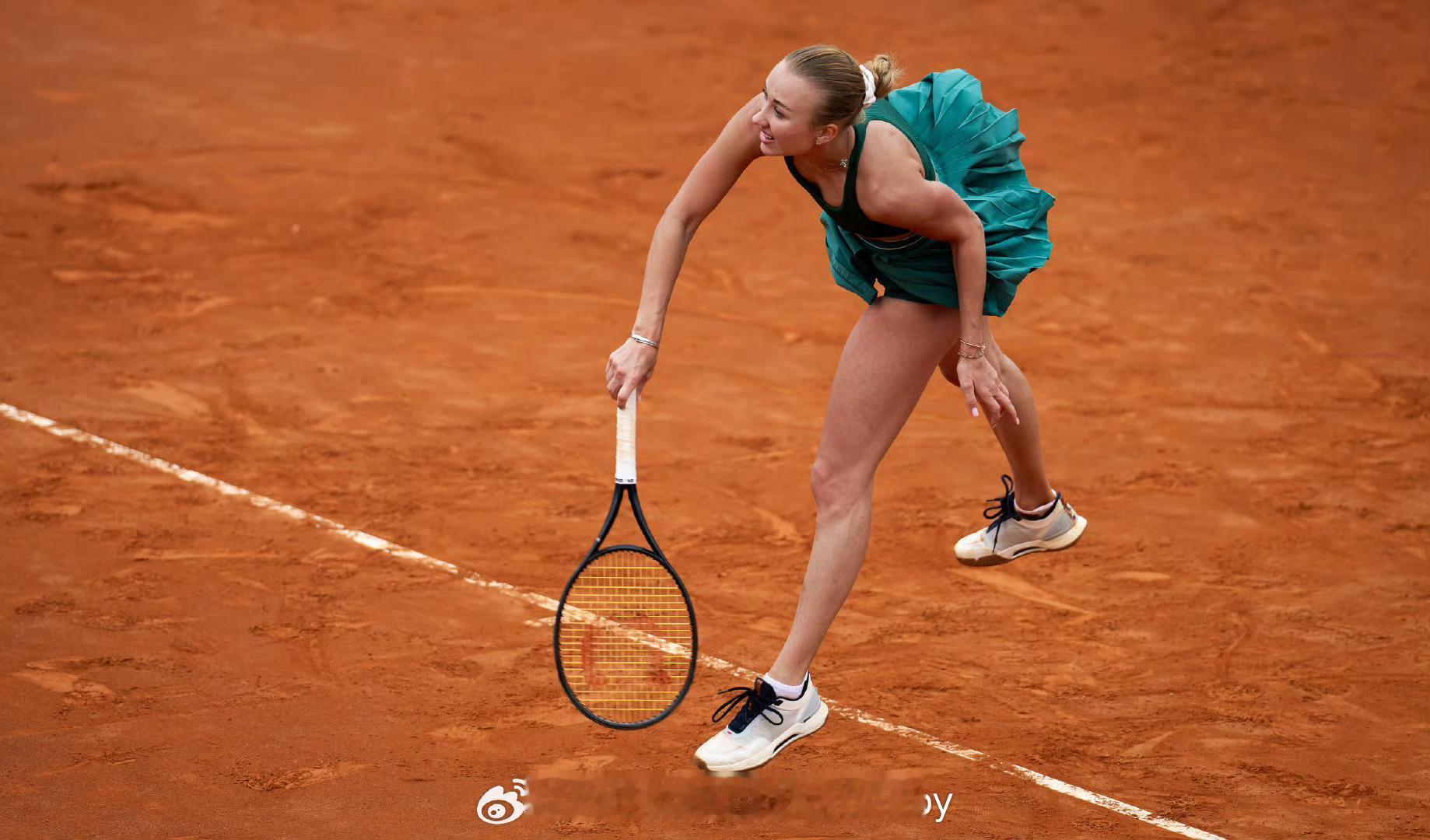 穆霍娃不敌资格赛选手波塔波娃🥶WTA1000罗马站第二轮，从资格赛突围的波塔波